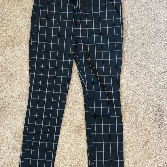 JUSTFAB Pull-On Ankle Pants - Picture 4 of 7
